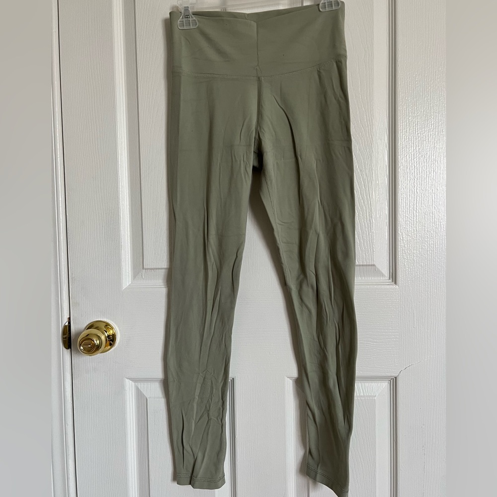 Aritzia TnaBUTTER Leggings - Green